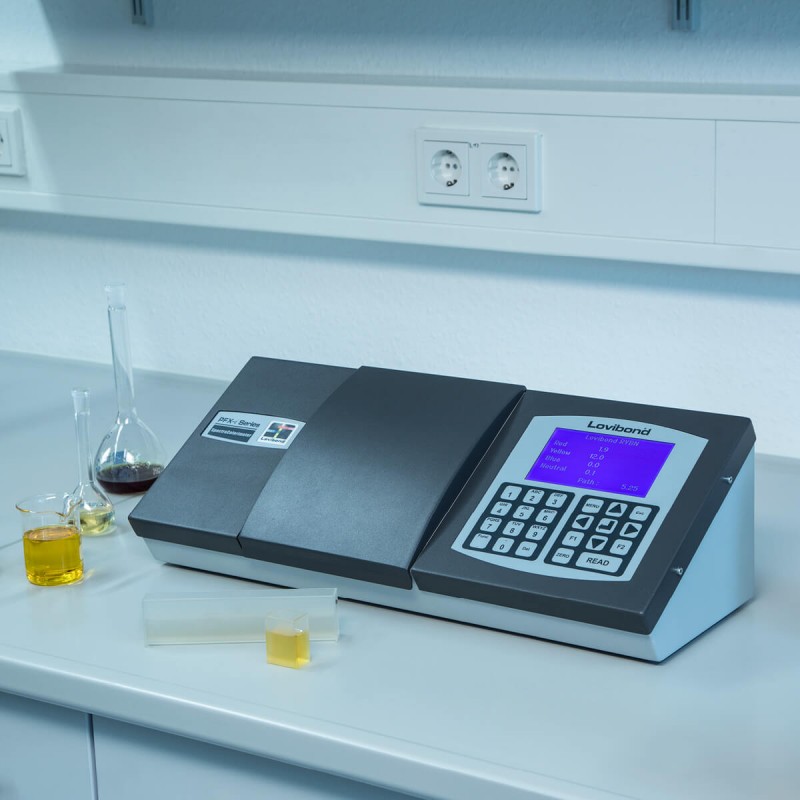 Lovibond PFXi-950 típusú színmérő (fűtéssel) kemikáliák, olajok és zsírok méréséhez